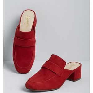 Seychelles Red Mule Heels